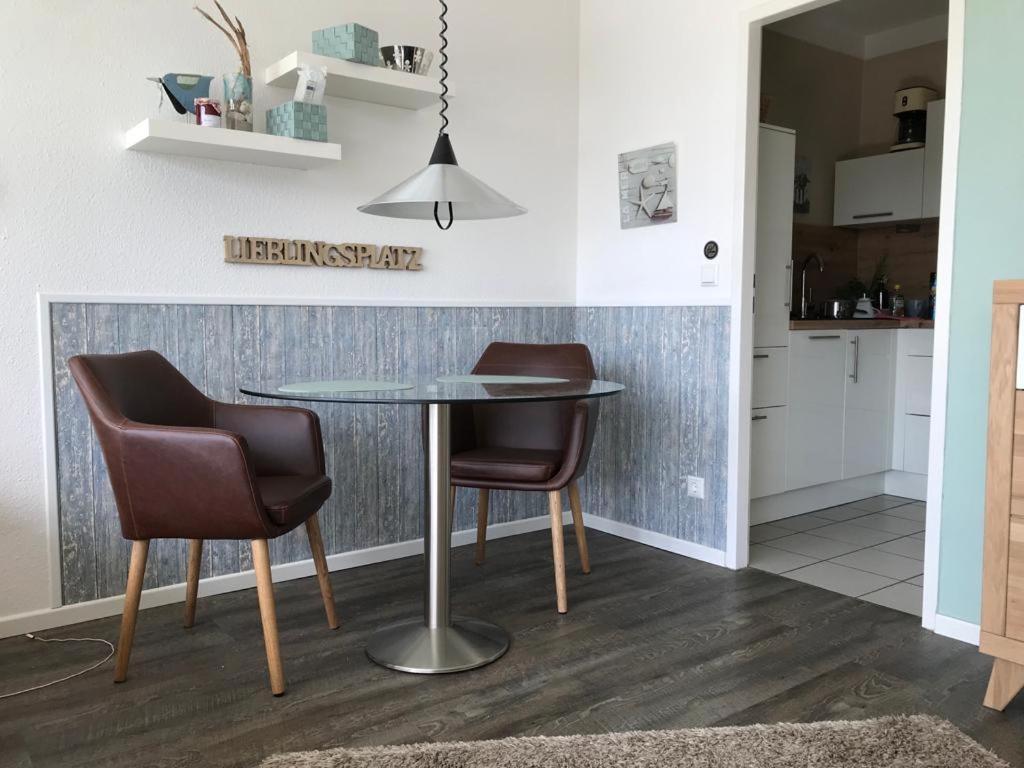 Penthouse Ferienwohnung Auszeit, Gerne Mit Hund, Wlan Inkl. ลาเบอ ภายนอก รูปภาพ