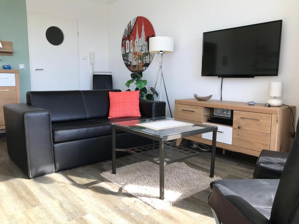 Penthouse Ferienwohnung Auszeit, Gerne Mit Hund, Wlan Inkl. ลาเบอ ภายนอก รูปภาพ